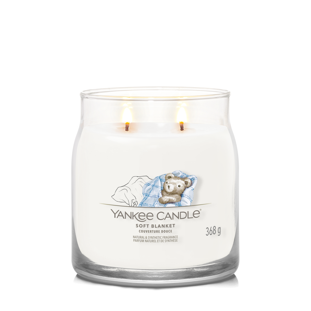 Yankee Candle Soft Blanket Signature Medium Jar — Aroma Plaza