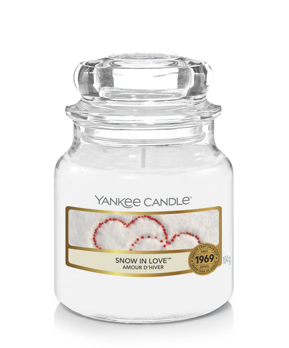 Yankee Candle Snow in Love Small Jar